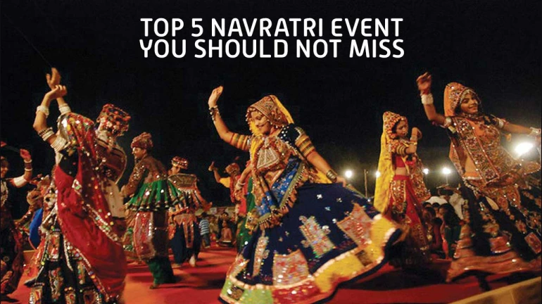 गरब्याच्या तालावर थिरकायचंय? मग या ५ ठिकाणी भेट द्या गरब्याच्या तालावर थिरकायचंय? मग या ५ ठिकाणी भेट द्या