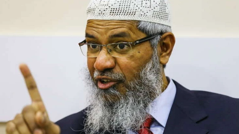 झाकीर नाईकची संपत्ती जप्त करण्याचे आदेश झाकीर नाईकची संपत्ती जप्त करण्याचे आदेश