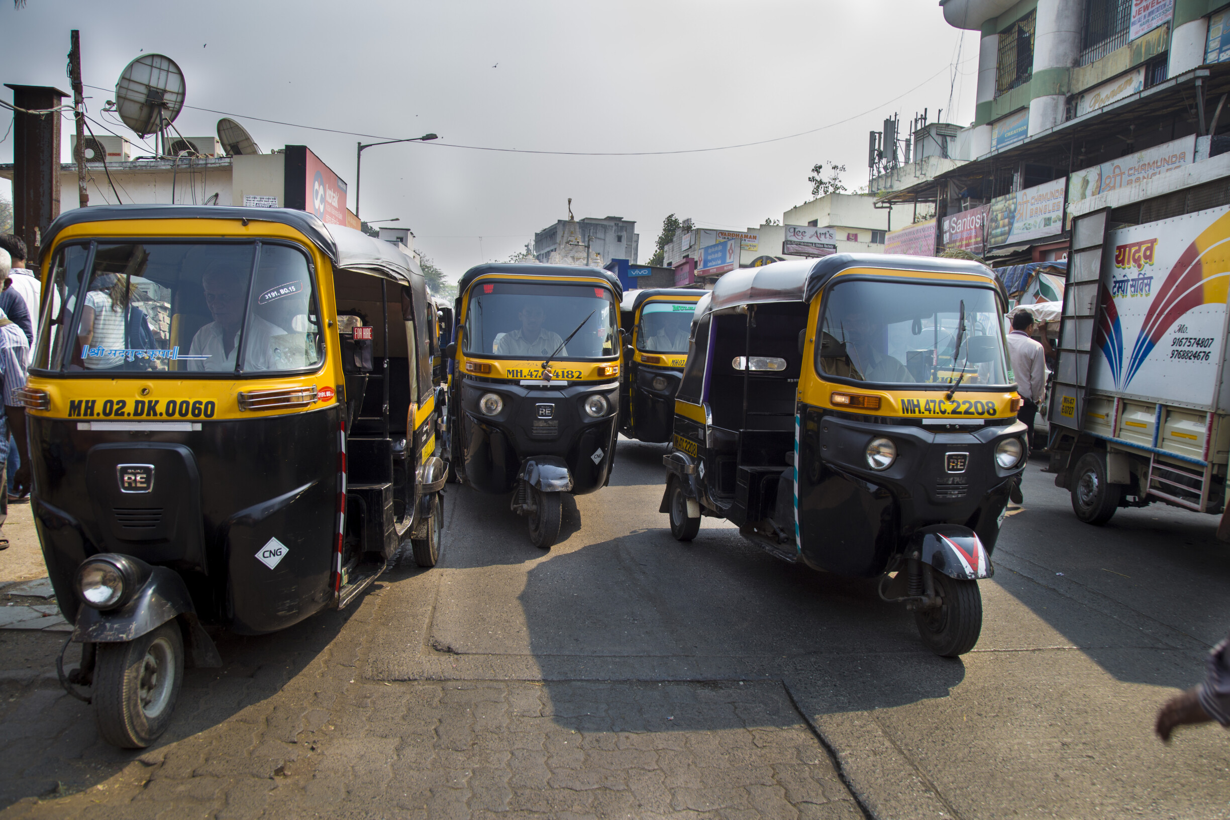 Mumbai rickshaw drivers to go on a strike on November 27 demanding hike in fare prices