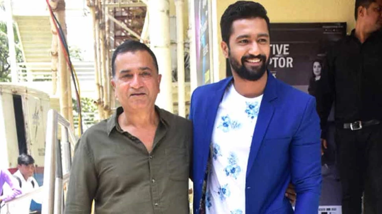 यौन शोषण के आरोपों में घिरे विकी कौशल के पिता को मांगनी पड़ी माफी, जानिए और क्या बोले यौन शोषण के आरोपों में घिरे विकी कौशल के पिता को मांगनी पड़ी माफी, जानिए और क्या बोले