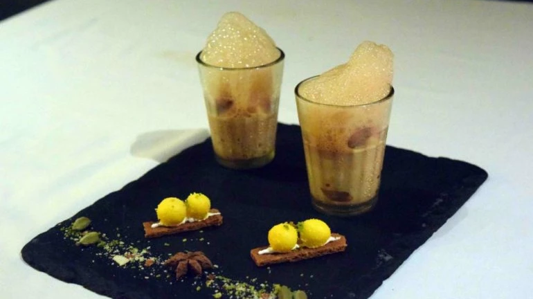 चहाला आईस्क्रीमचा तडका चहाला आईस्क्रीमचा तडका