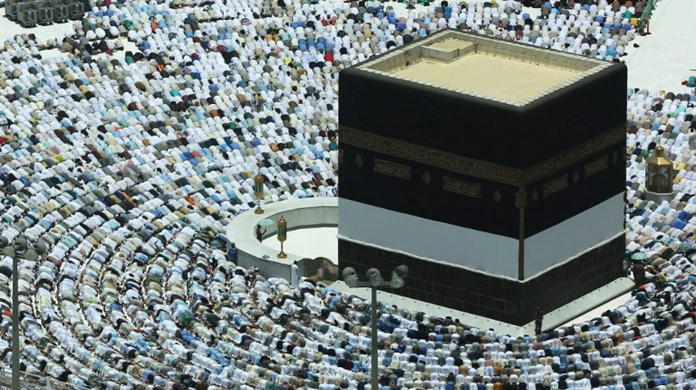 अगले साल की हज तीर्थयात्रा के लिए आज से ऑनलाइन आवेदन शुरु