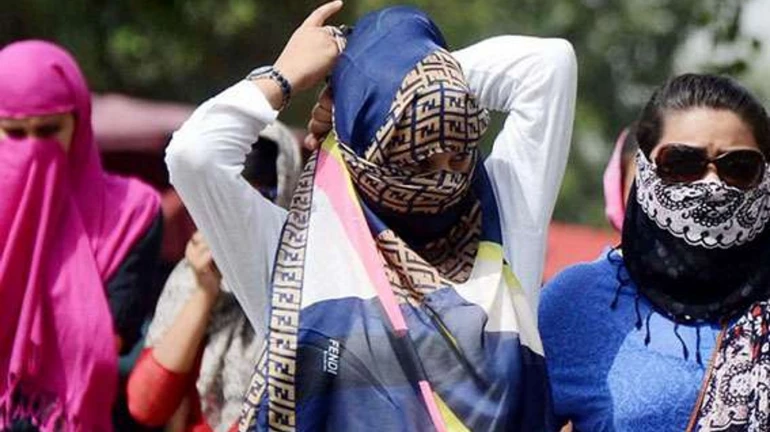 मुंबईकरों को फिलहाल उमस से राहत नहीं मुंबईकरों को फिलहाल उमस से राहत नहीं