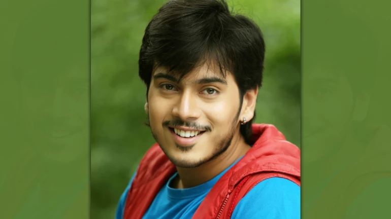 दाक्षिणात्य सिनेमाकडे वळली ऋत्विकची पावलं दाक्षिणात्य सिनेमाकडे वळली ऋत्विकची पावलं