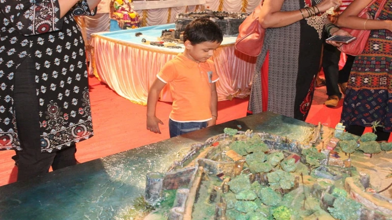 दिवाळीनिमित्त गिरगांवात 'किल्ले बांधणी स्पर्धे'चं आयोजन दिवाळीनिमित्त गिरगांवात 'किल्ले बांधणी स्पर्धे'चं आयोजन