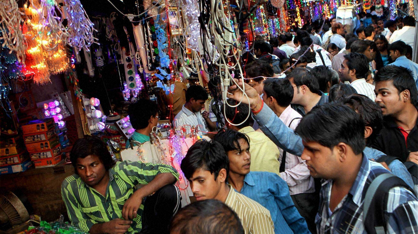दिवाली शॉपिंग – इन पांच मार्केट में मिलेगा हर सामान