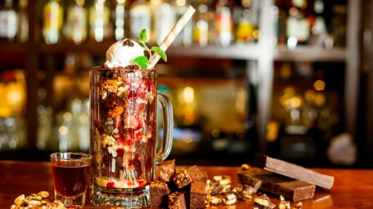 बीअर आणि चॉकलेटचा डबल धमाका बीअर आणि चॉकलेटचा डबल धमाका