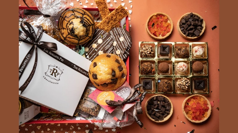 Light lives this Diwali with gourmet hampers from 'The Rolling Pin' Light lives this Diwali with gourmet hampers from 'The Rolling Pin'
