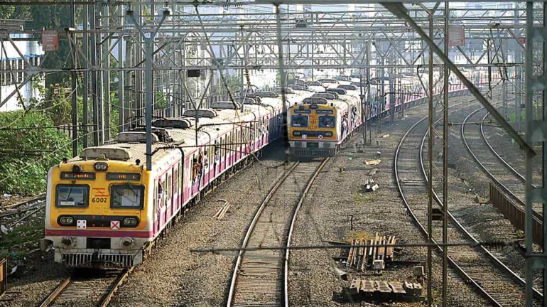 दिवाळीमुळे मध्य, पश्चिम मार्गावर मेगाब्लाॅक रद्द दिवाळीमुळे मध्य, पश्चिम मार्गावर मेगाब्लाॅक रद्द