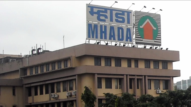म्हाडा के किरायेदारों को प्रति माह 20,000 रुपये मिलेंगे म्हाडा के किरायेदारों को प्रति माह 20,000 रुपये मिलेंगे