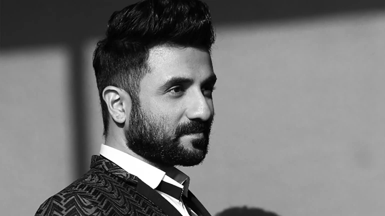 Vir Das to write Hindi comedy for the first time Vir Das to write Hindi comedy for the first time