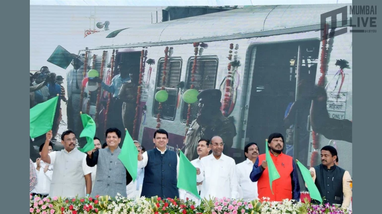 मुंबई में रेलवे के विकास के लिए 65,000 करोड़ रुपये