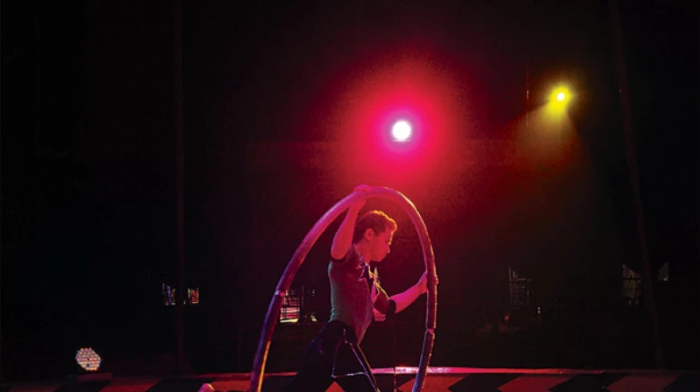 दुनियां का सबसे बड़ा सर्कस आ रहा है मुंबई में दुनियां का सबसे बड़ा सर्कस आ रहा है मुंबई में