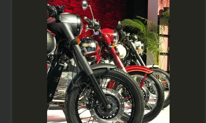 मुंबई में लॉन्च हुई जावा की 3 नई मोटरसाइकिल