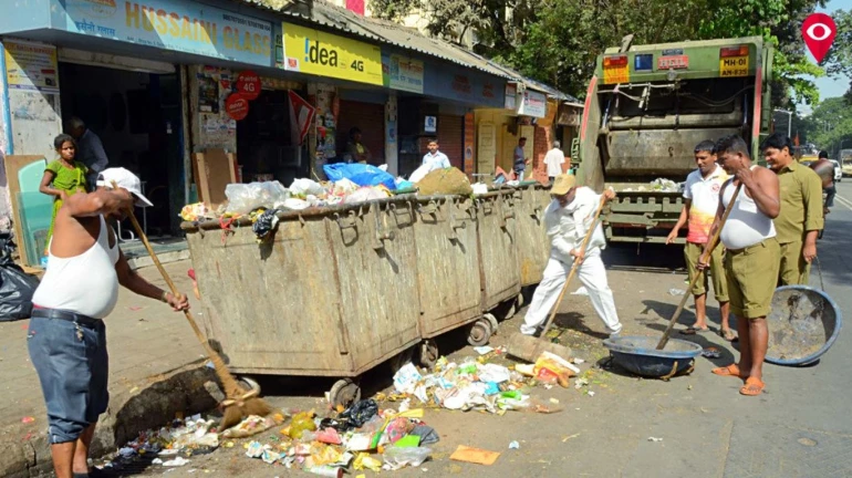 पालिकेच्या सफाई कामगारांचं कामबंद आंदोलन मागे पालिकेच्या सफाई कामगारांचं कामबंद आंदोलन मागे