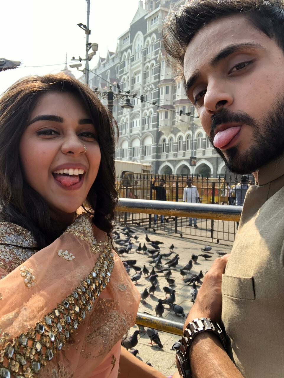 25+ Adnan Khan And Eisha Singh Photos PNG