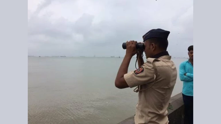 'अल कायदा’ के निशाने पर मुंबई, पुलिस विभाग सहित सभी सुरक्षा एजेंसियां हाई एलर्ट पर 'अल कायदा’ के निशाने पर मुंबई, पुलिस विभाग सहित सभी सुरक्षा एजेंसियां हाई एलर्ट पर