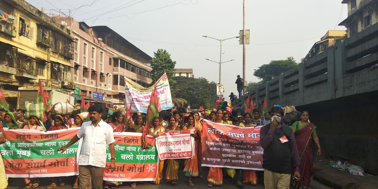 किसान मोर्चा: जब तक हमारी मांगे पूरी नहीं होगी नहीं होगी आजाद मैदान में ही रहेंगे