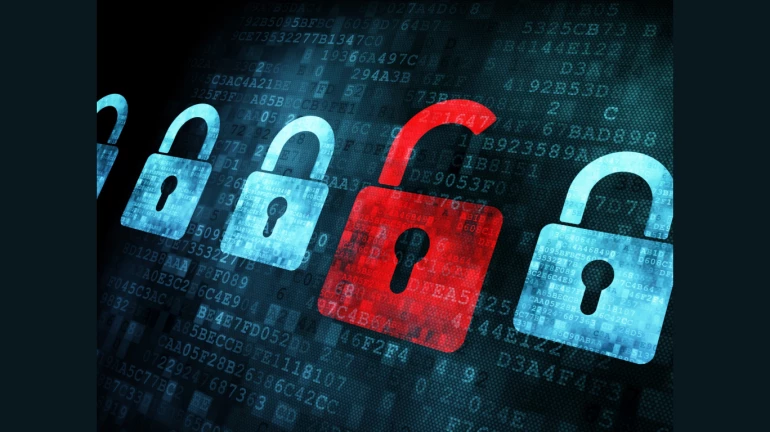 अफवा पसरवणाऱ्यांविरोधात सायबर पोलिसांकडून कडक कारवाई अफवा पसरवणाऱ्यांविरोधात सायबर पोलिसांकडून कडक कारवाई