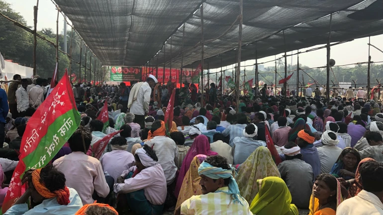 Farmer Protest: Adivasis demand Maharashtra government to resolve their land issue, implemented Swaminathan report Farmer Protest: Adivasis demand Maharashtra government to resolve their land issue, implemented Swaminathan report