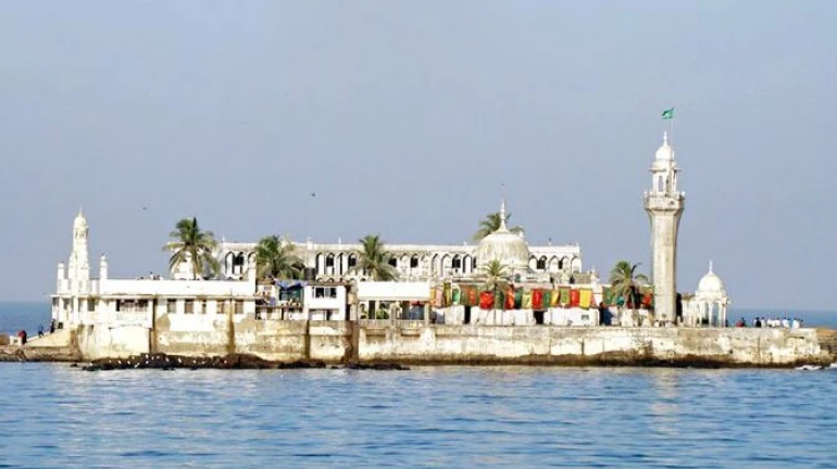 Discovering the Mystical Charm and Facts About Haji Ali Dargah in Mumbai Discovering the Mystical Charm and Facts About Haji Ali Dargah in Mumbai