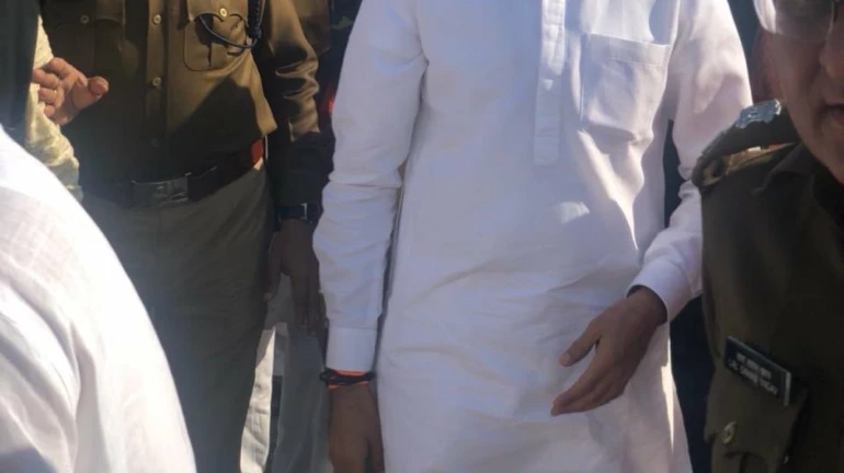 कोरोना रुग्ण संख्या कमी होत असली तरी मास्क वापरणे बंधनकारक - मुख्यमंत्री कोरोना रुग्ण संख्या कमी होत असली तरी मास्क वापरणे बंधनकारक - मुख्यमंत्री