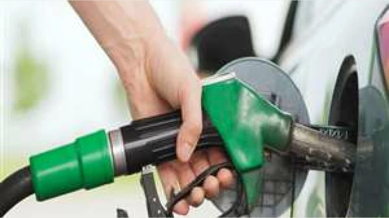 मुंबई: पेट्रोल की कीमत रिकॉर्ड दर पर पहुंची