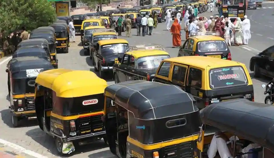 Taxi, Auto Union to protest against online CNG booking system in Mumbai