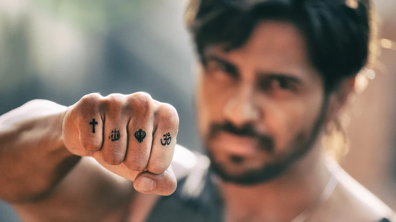 Sidharth Malhotra shares the look of his upcoming film Marjaavaan Sidharth Malhotra shares the look of his upcoming film Marjaavaan