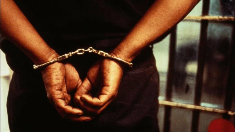 ड्रग्स की तस्करी करनेवाले चार नाइजीरियाई गिरफ्तार