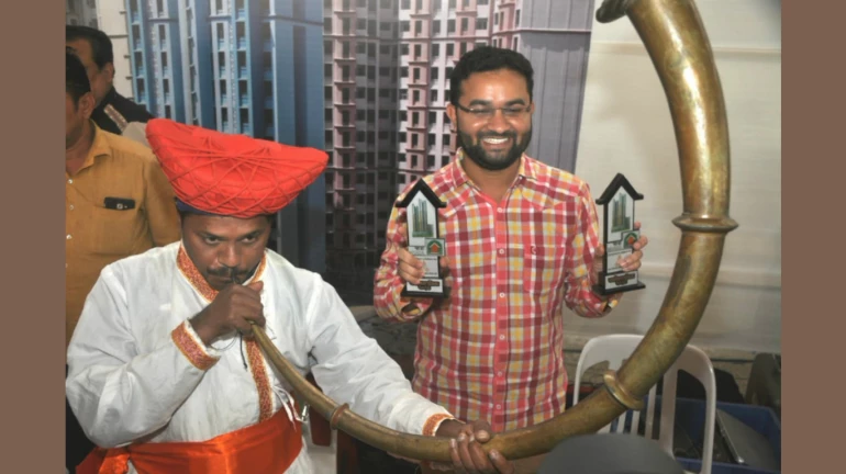 नशीब असावं तर असं... एकाच घरातील तीन जणांना लाॅटरी नशीब असावं तर असं... एकाच घरातील तीन जणांना लाॅटरी