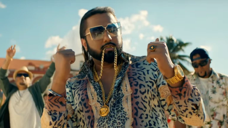 24 घंटे में हनी सिंह के गाना ‘मखना’ को मिले 19 मिलियन व्यूज! 24 घंटे में हनी सिंह के गाना ‘मखना’ को मिले 19 मिलियन व्यूज!