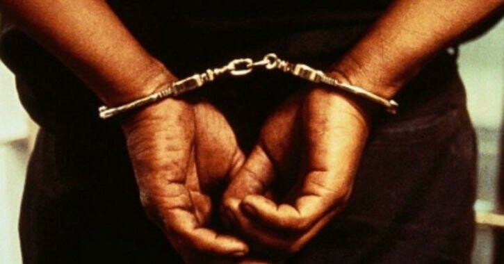 बनावट ड्रायव्हिंग लायसन्स देणारी टोळी गजाआड