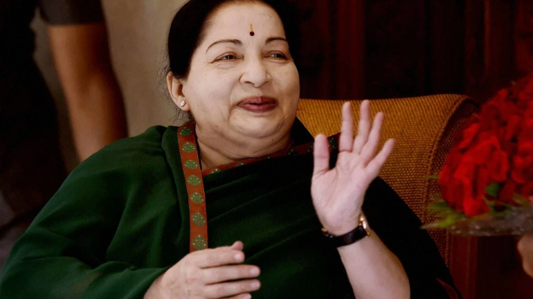 जयललिता की बायोपिक में शशिकला का किरदार निभाएंगी नित्या मेनन जयललिता की बायोपिक में शशिकला का किरदार निभाएंगी नित्या मेनन