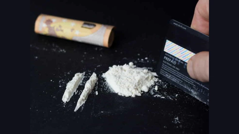 मुंबईत थर्टीफस्टआधीच १ हजार कोटींचं ड्रग्ज जप्त मुंबईत थर्टीफस्टआधीच १ हजार कोटींचं ड्रग्ज जप्त