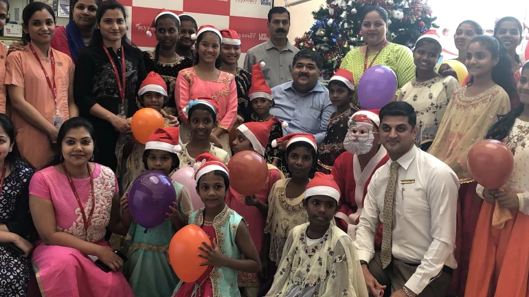 वंचित बालकांसाठी वोकहार्ट रुग्णालय बनलं सांताक्लॉज वंचित बालकांसाठी वोकहार्ट रुग्णालय बनलं सांताक्लॉज