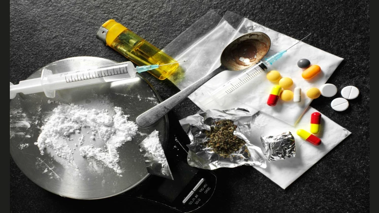 नशा: मजा एक पल का, सजा जिंदगी भर की नशा: मजा एक पल का, सजा जिंदगी भर की