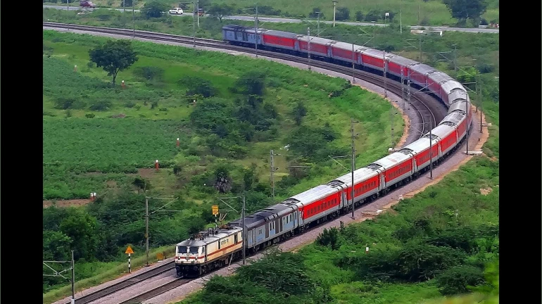 Rajdhani and Shatabdi Express to get SOS systems by March 2019
