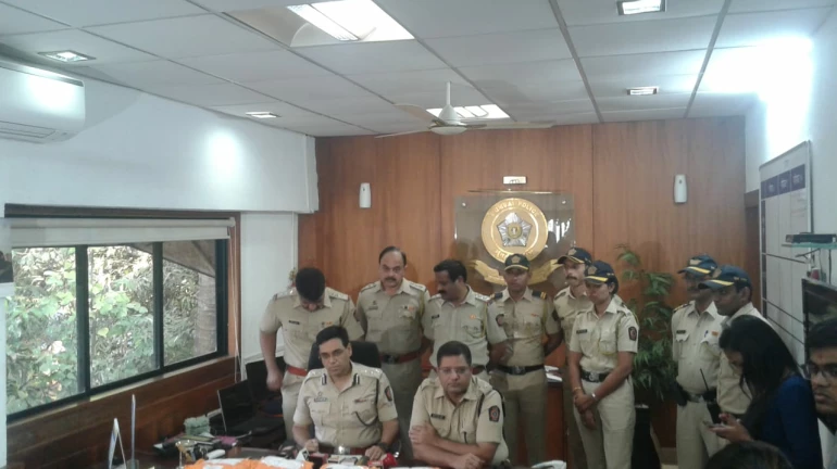 आंबोलीत ३ कोटींचे ड्रग्ज जप्त आंबोलीत ३ कोटींचे ड्रग्ज जप्त