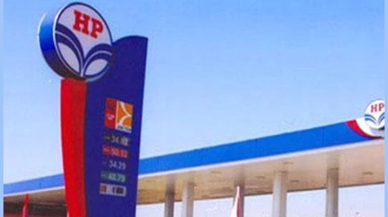 Fuel Prices: Mumbai's petrol cost remains highest across metro cities despite cut down Fuel Prices: Mumbai's petrol cost remains highest across metro cities despite cut down