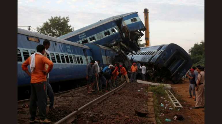 पांच सालों में 350 बड़े रेल हादसों में 419 यात्रियों की मौत, 1024 जख्मी