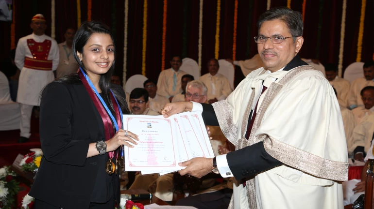 दीक्षान्त सभारंभातील सुवर्णपदकांवर मुलींची बाजी दीक्षान्त सभारंभातील सुवर्णपदकांवर मुलींची बाजी