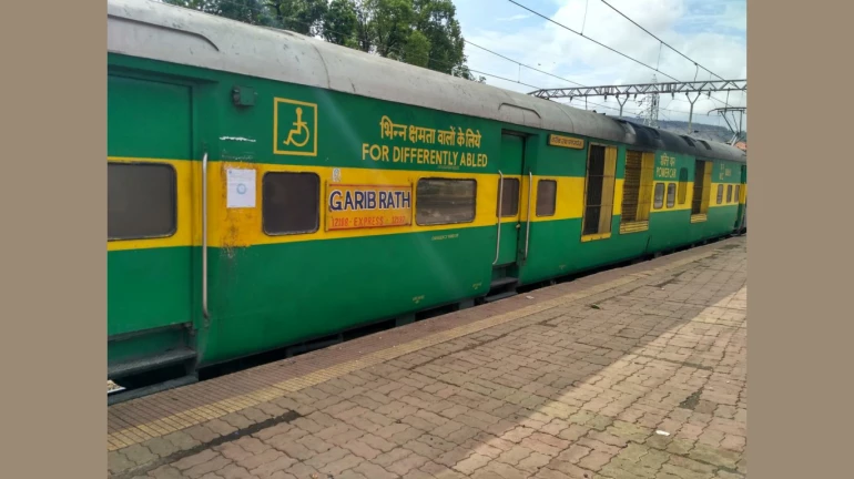 मुंबई-जबलपुर गरीब रथ का समय बदला मुंबई-जबलपुर गरीब रथ का समय बदला