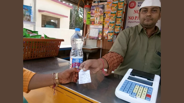 पश्चिम रेलवे की पहल, खाद्य पदार्थ स्टालों पर मिलेगा बिल पश्चिम रेलवे की पहल, खाद्य पदार्थ स्टालों पर मिलेगा बिल