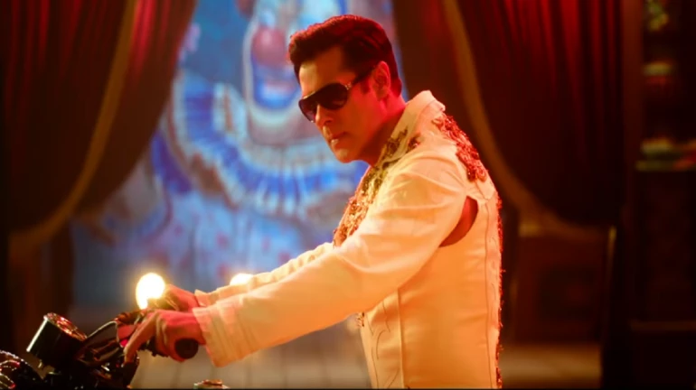 सलमान खान ने ‘भारत’ के टीजर में धर्म-जाति का पढ़ाया पाठ सलमान खान ने ‘भारत’ के टीजर में धर्म-जाति का पढ़ाया पाठ