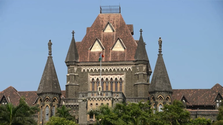 अतिसंवेदनशील इमारतींसाठी अग्निसुरक्षा निकष लागू करण्यासाठी दिरंगाई का? अतिसंवेदनशील इमारतींसाठी अग्निसुरक्षा निकष लागू करण्यासाठी दिरंगाई का?