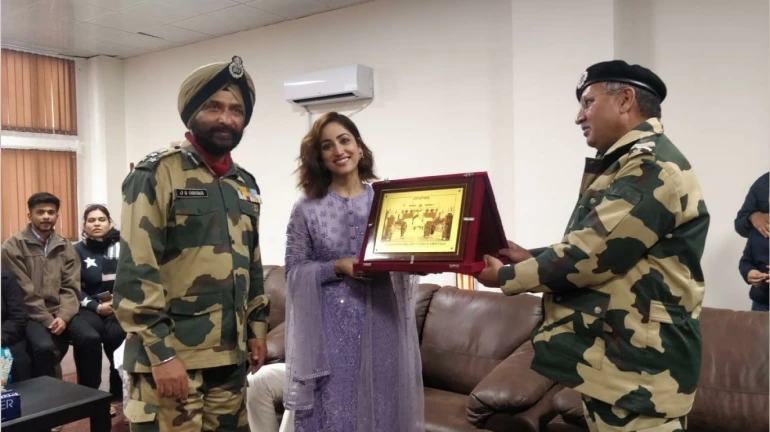 Yami Gautam felicitated by the BSF Jawans for Uri: The Surgical Strike