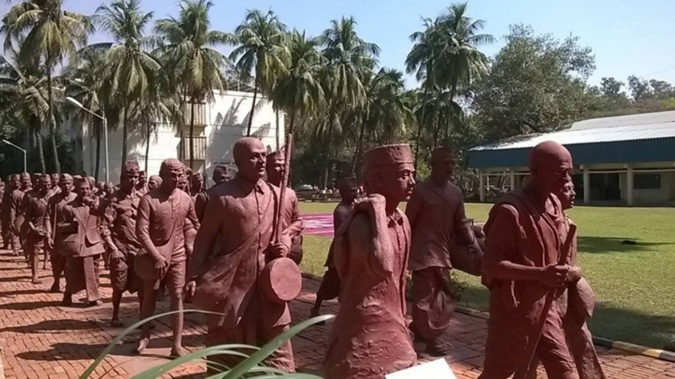 आयआयटी मुंबईनं तयार केली दांडीयात्रेची शिल्पाकृती