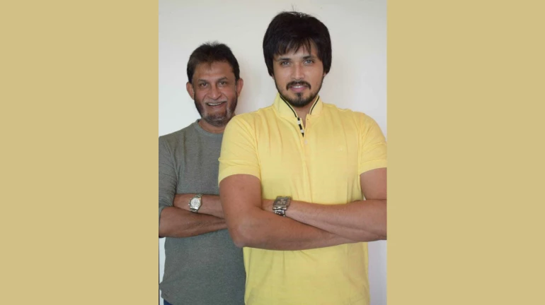 संदिप पाटीलांच्या भूमिकेत मुलगा चिराग संदिप पाटीलांच्या भूमिकेत मुलगा चिराग