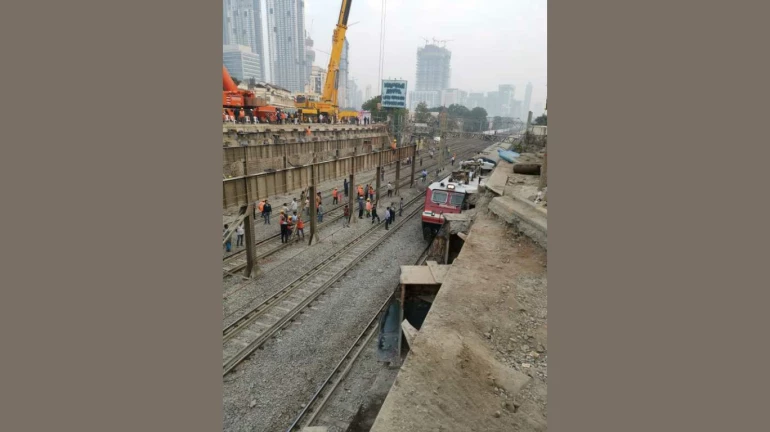 १० नव्हे १५ महिन्यात उभारणार लोअर परळचा पुल! १० नव्हे १५ महिन्यात उभारणार लोअर परळचा पुल!